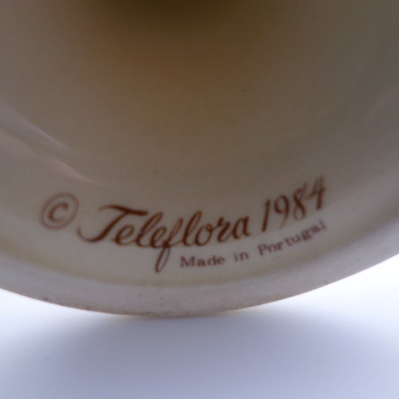 Vintage Teleflora 1984 Made in Portugal Ceramic Grape Vine Pattern Wine Glass - Picture 2 of 9